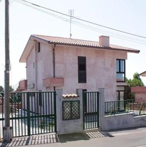 NearBy Hotel