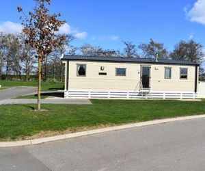 Beautiful Accommodation at Tattershall Lakes Country Park. Kingfisher Court. Tattershall United Kingdom