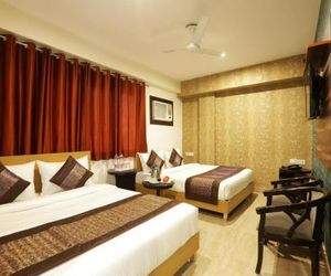 Airport Hotel Square Plaza Samalka India