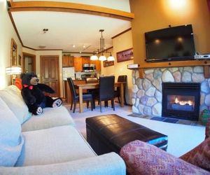Fireside Lodge #409 By Bear Country Sun Peaks Canada