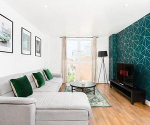 Granville Apartment Birmingham City Centre Sleeps 7 By Broad St Birmingham United Kingdom