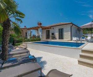 Holiday Home Villa Joy Novigrad Croatia