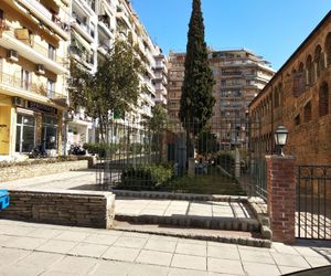 Thessaloniki Historic City Centre-Metro Apartment Thessaloniki Greece