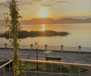 Vista Lago Torre del Lago Puccini Italy