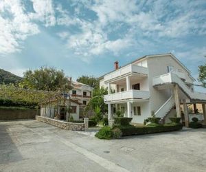 Apartments with a parking space Supetarska Draga - Donja (Rab) - 17826 Rab Croatia