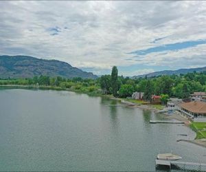 Lake Level Cottages Osoyoos Canada