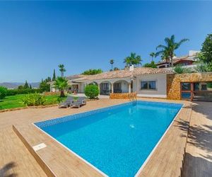 Villa Mimosa sleeps 8 with Guest house. Santa Fe de los Boliches Spain