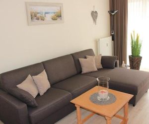 Meeresblick Wohnung 020 Kuehlungsborn Germany