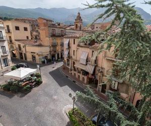 Casa Lucia Castelbuono Italy