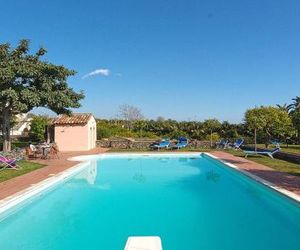Villa Praiola - Exclusive seafacing mansion with pool and Jacuzzi Giarre Italy