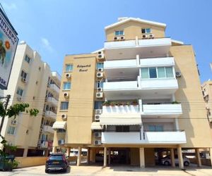 Boris Mackenzie 2 Bedroom Flat with Pool Larnaca Cyprus
