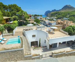 Mediterranean Villa Estrella de Mar next to the Sea Cala San Vicente Spain