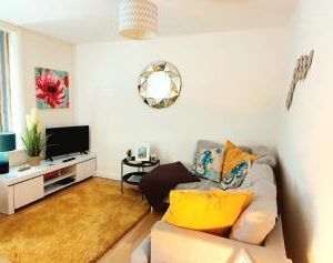 Stunning apartment with parking near beach and shops Boscombe United Kingdom