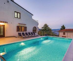 Villa Nino Lovran Croatia