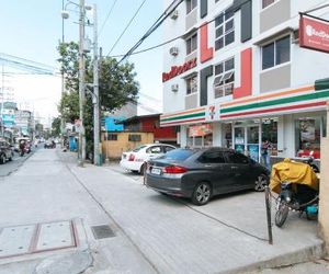 RedDoorz near C5 Kalayaan Avenue Makati Pasig City Philippines