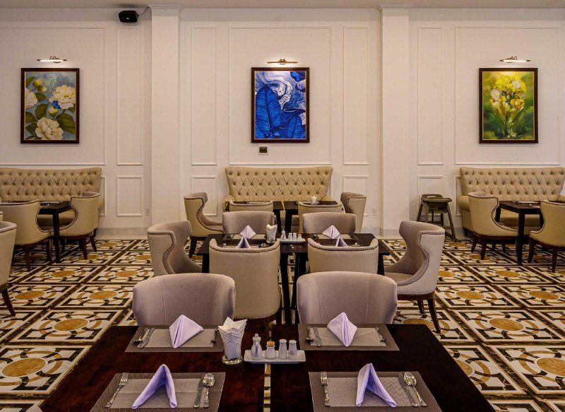 Hotel Photo 12