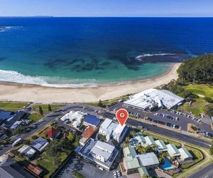 Beachfront Apartment 10 Mollymook Australia