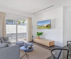 Hideaway at Culburra - guest house with plunge pool Greenwell Point Australia
