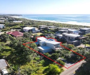 Sunshine Beach House-25 metre walk to the beach Greenwell Point Australia