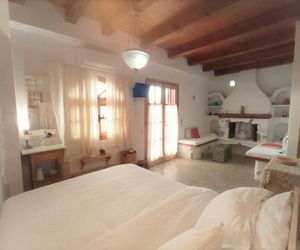 Harmonic and Quiet Place Loutraki Loutraki Greece