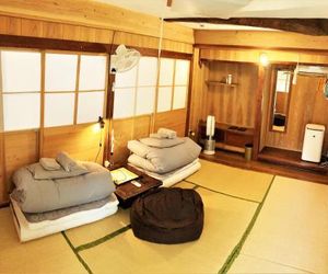 Amami Guesthouse HUB a nice INN Amami Oshima Island Japan