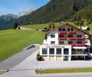 Pension Angelika Pettneu am Arlberg Austria