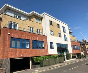 Blue Sky Apartments@ Abbots Yard, Guildford Guildford United Kingdom