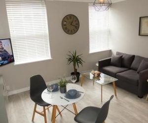 Modern Apartment for Corporate Travellers & Couples Telford United Kingdom