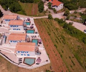 Family friendly house with a swimming pool Vrh (Krk) - 17760 Salatic Croatia