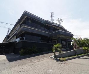 HOTEL ANTARIKSA Surabaya Indonesia