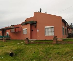 Completa casa en Colonia para 6 personas Colonia Del Sacramento Uruguay