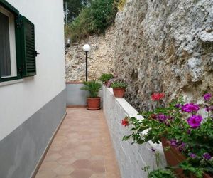 bi xaend bi peskhi chi Peschici Italy