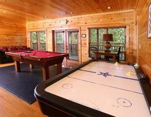 Bearskin Lodge By Redawning Gatlinburg United States