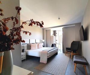 Apartahotel 5dos5 Oviedo Spain