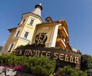 Hotel Monte Sella Enneberg Italy