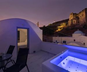 BlackStone Luxury Suites Emporeio Greece