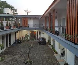 crystal inn Pasuruan Indonesia