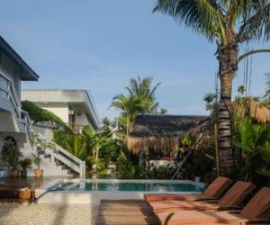 Arka Hayahay Surf and Beach Resort Cabuntog Philippines