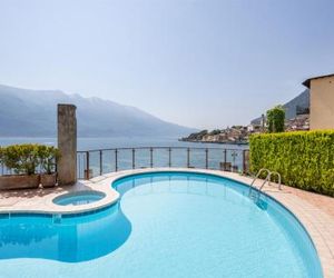 Hotel Le Palme Limone sul Garda Italy