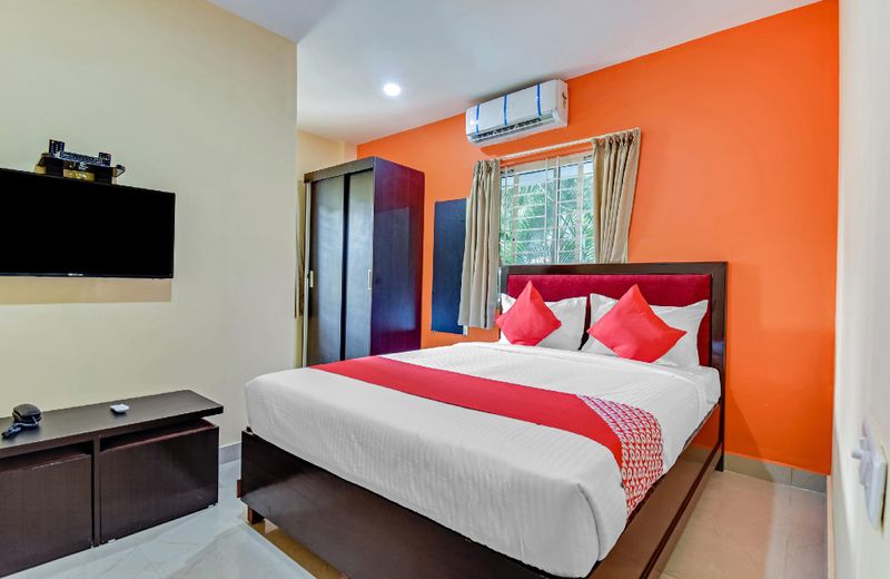 OYO Flagship 46682 New Andra House
