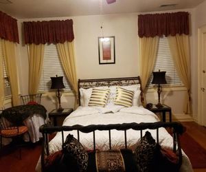 Ambrias garden Manor b&b Florence United States