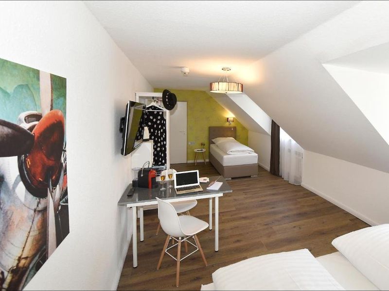 Hotel Photo 9