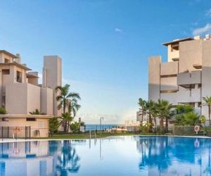 100 - Beach apartment with Private Pool Estepona Spain