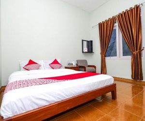 OYO 1414 Paviliun Permata Solo Indonesia