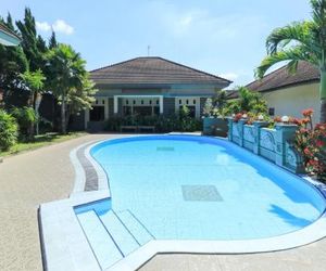 Villa Bunga Batu Indonesia