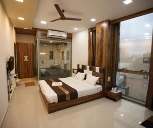 AVIRAHI HOTEL Malad India