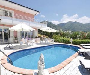 Stunning home in Tortora Marina w/ Outdoor swimming pool, WiFi and Outdoor swimming pool Praia a Mare Italy