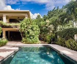 Villa Vakoa - Tranquil Villa With Lush Gardens Pointe dEsny Mauritius