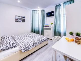 White Night Apartment