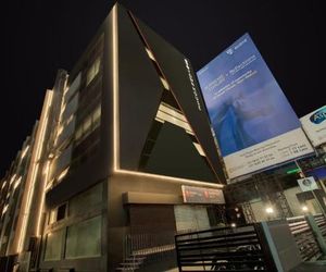 OYO Townhouse 127 Hotel Alpha Centre Hinjewadi India